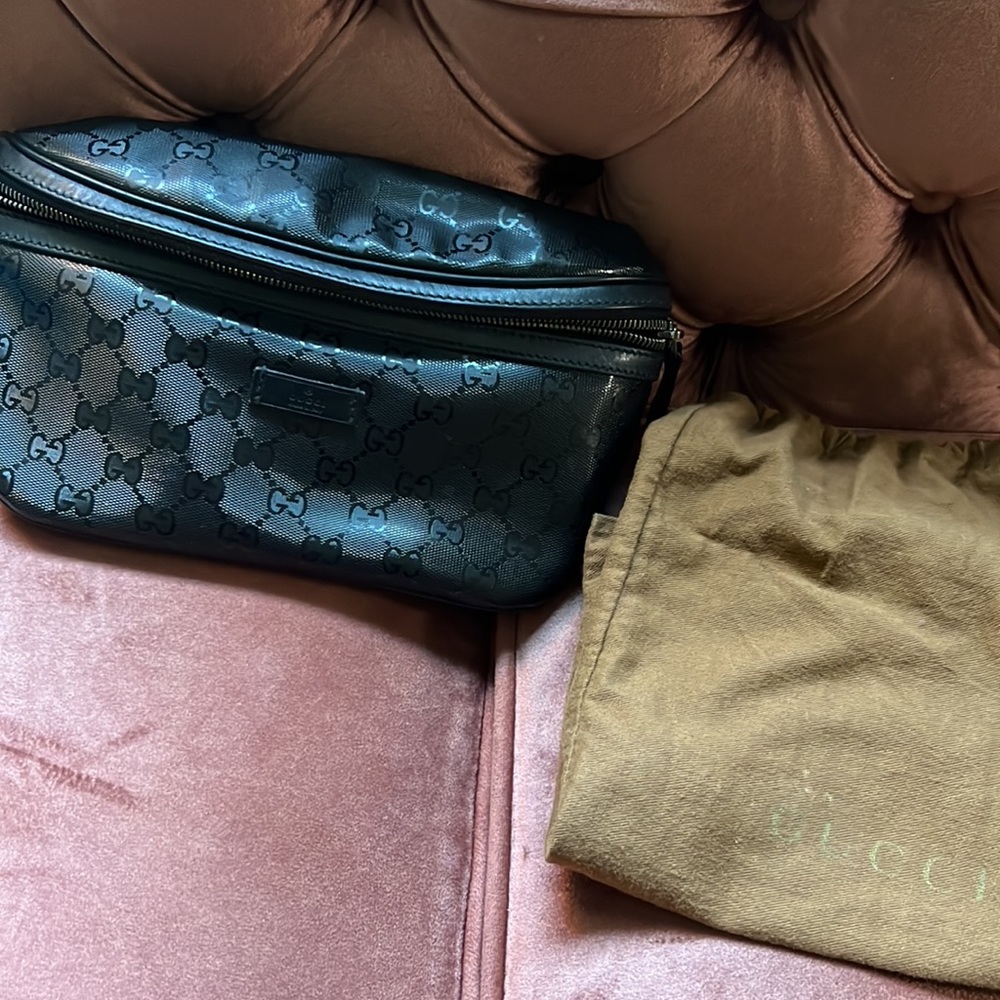 Gucci Supreme Imprime Monogram Bag